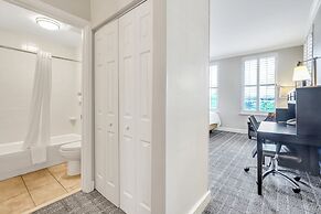 Staybridge Suites Savannah Historic District by IHG