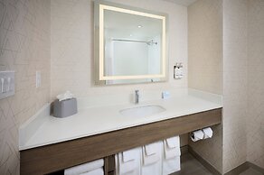 Holiday Inn Express and Suites Kitchener Southeast by IHG