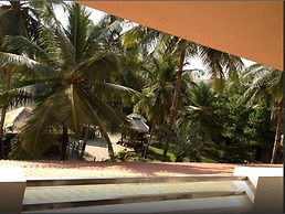 Royal Orchid Resort & Convention Centre