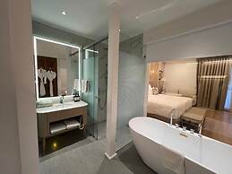 Royal Orchid Resort & Convention Centre