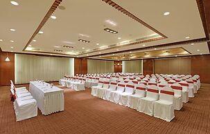 Royal Orchid Resort & Convention Centre