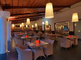 Royal Orchid Resort & Convention Centre