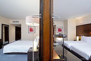 Hilton London Canary Wharf