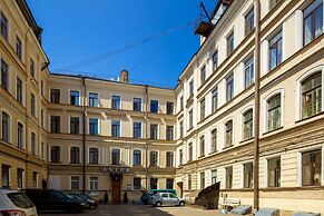 Nevsky Aster