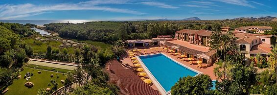 Cala Ginepro Hotel Resort