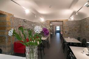 Hotel Tonic
