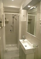 Hotel Tonic