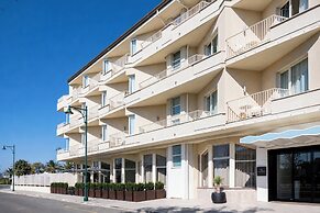 Grand Hotel
