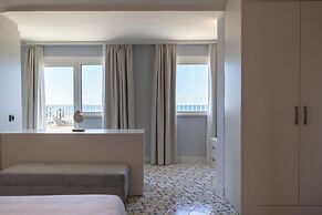 Grand Hotel