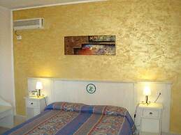 Ariadimari Hotel