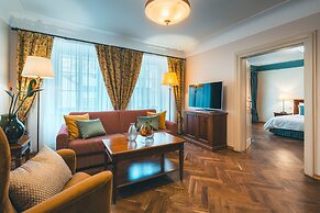 Appia Hotel Residences