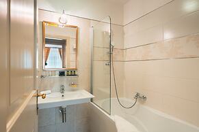 Appia Hotel Residences
