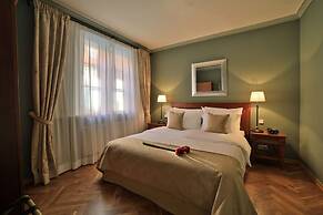 Appia Hotel Residences