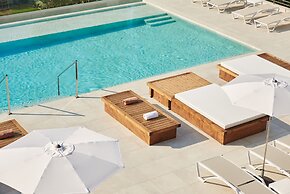 DWO Sirius -Adults Only