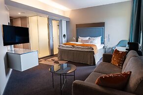 Clarion Hotel Bergen Airport Terminal