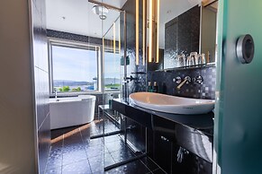 Clarion Hotel Bergen Airport Terminal