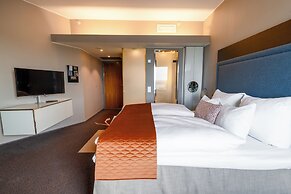 Clarion Hotel Bergen Airport Terminal