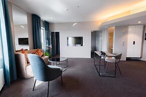 Clarion Hotel Bergen Airport Terminal