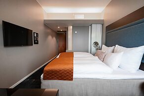 Clarion Hotel Bergen Airport Terminal
