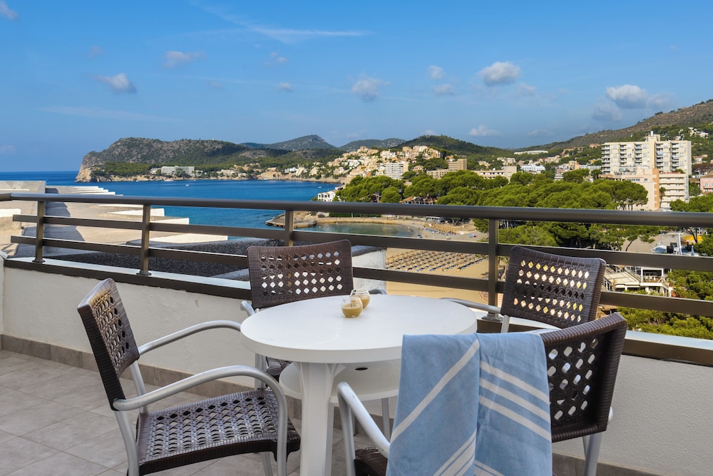 Hotel Vibra Beverly Playa