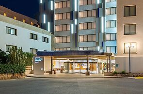 Hotel Vibra Beverly Playa