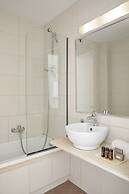 Delfinia Hotel