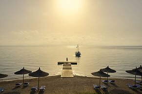 Delfinia Hotel