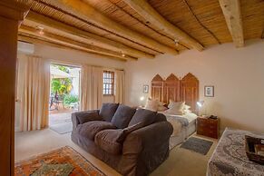 Pontac Manor Hotel