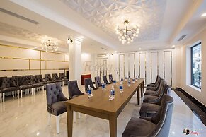 Saigontourane Hotel