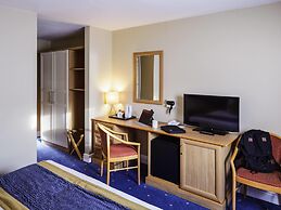 Mercure Newbury West Grange Hotel