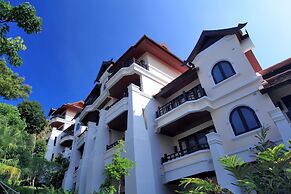 Rawi Warin Resort and Spa