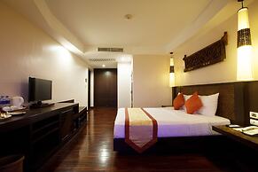 Rawi Warin Resort and Spa