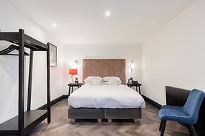 Wainstones Hotel