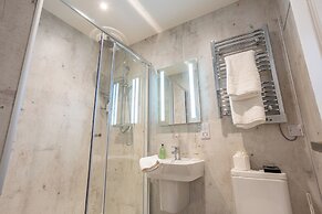 Ambleside Townhouse