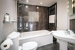 Ambleside Townhouse