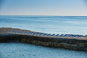 Silva Beach Hotel