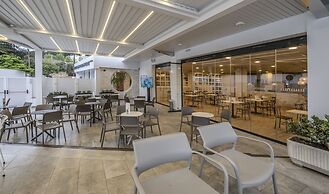 Hotel Rosamar Garden Resort