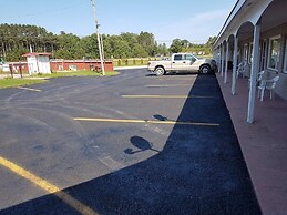 Skyways Motel