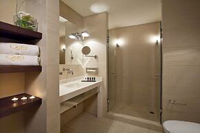 O&B Athens Boutique Hotel