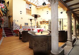 Hotel & Mirador Los Apus