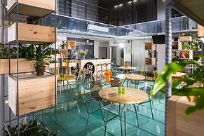 New Star Hotel