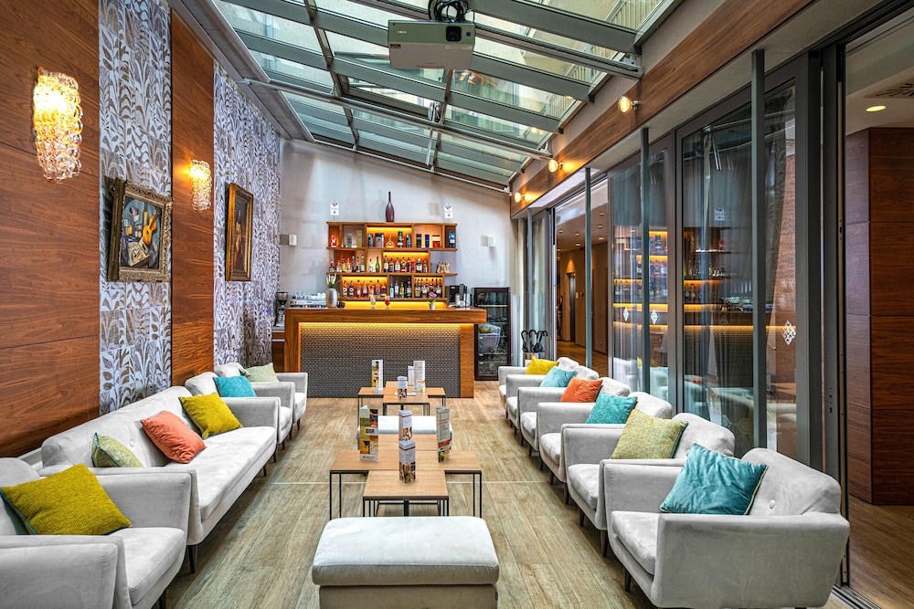 Charm Hotel Budapest  (formerly Boutique Hotel Budapest)