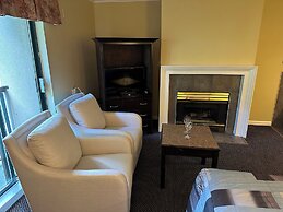 Canadian Inn