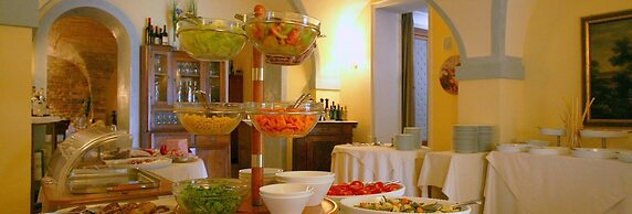 Hotel Villa Picena