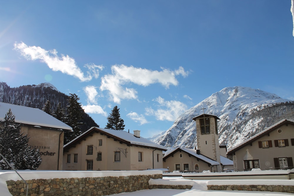 Schweizerhof Pontresina