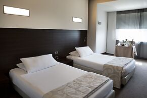 HOTEL SELENE POMEZIA