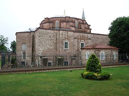 Mehmet Bey Hotel