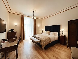 Le Manoir d'Auteuil - Par Aneyro