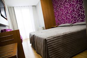 Los Braseros Hotel