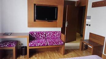 Los Braseros Hotel